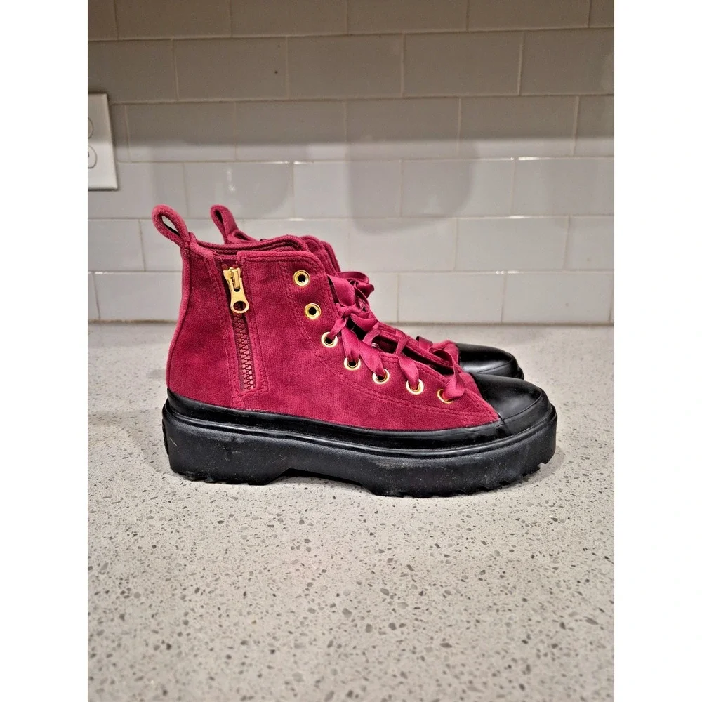New Chuck Taylor All Star Lugged Lift Platform Pink Velvet Size 3.5
